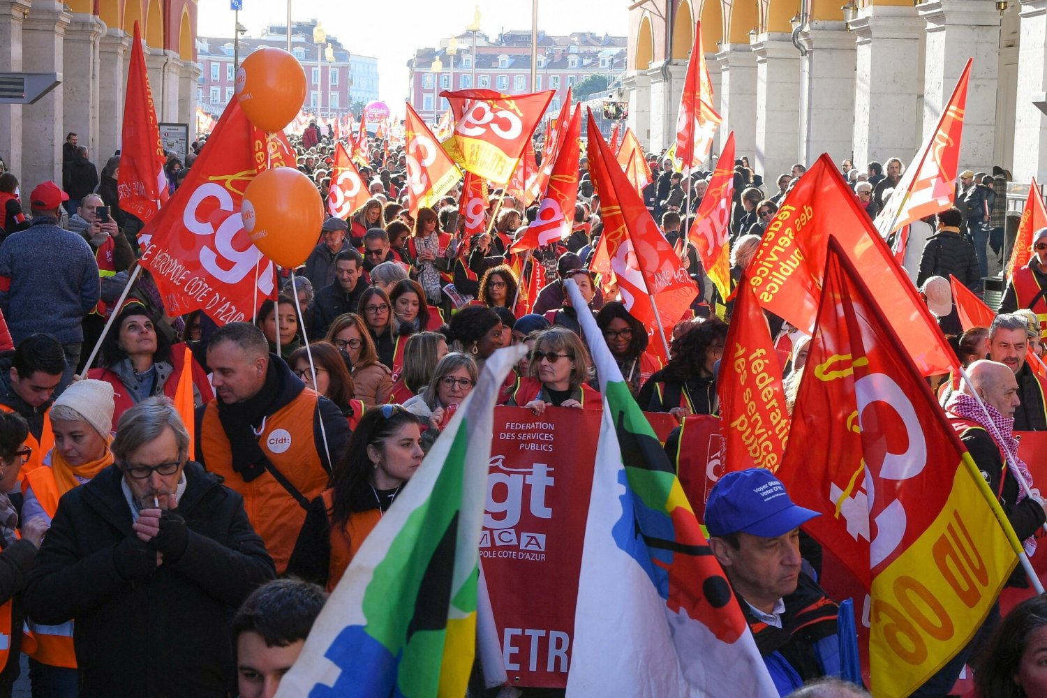 Ponad milion Francuzów protestowało ws. reformy emerytalnej.