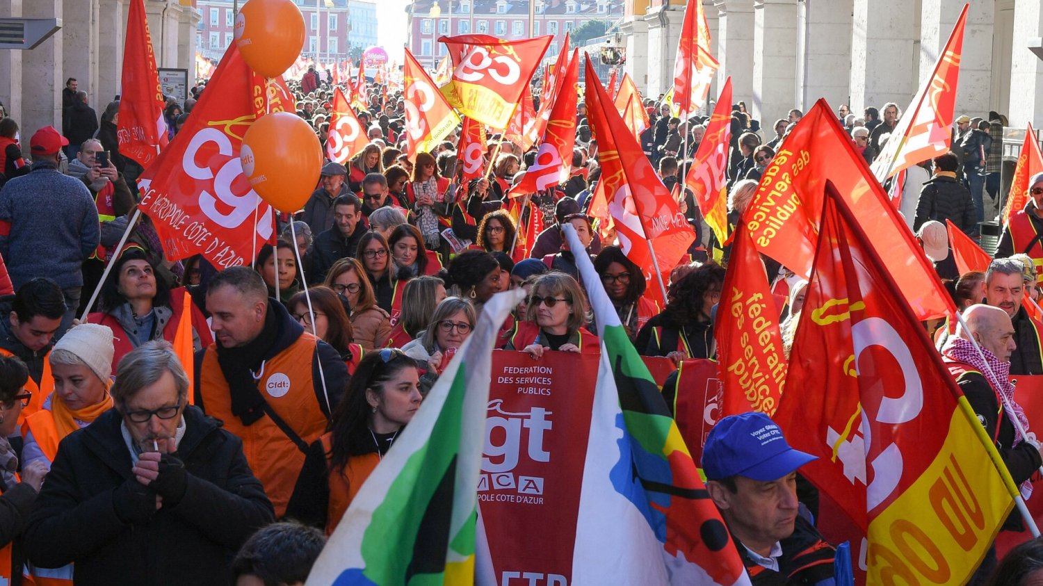 Ponad milion Francuzów protestowało ws. reformy emerytalnej.