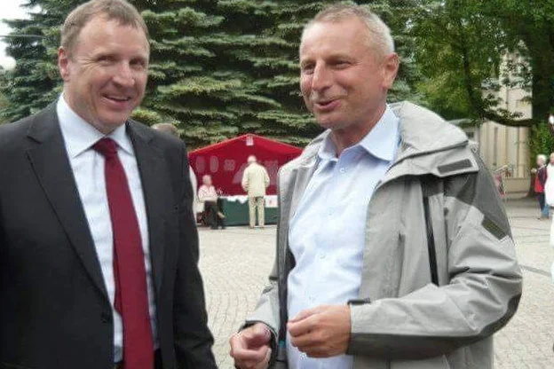 Jackowi Kurskiemu niegdyś Inowrocław bardzo się podobał, o czym świadczy to zdjęcie z Ryszardem Brejzą.