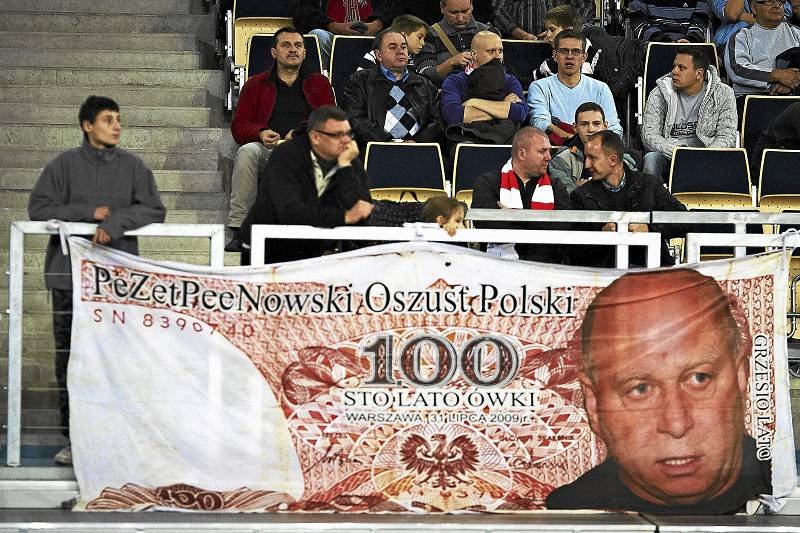 Grzegorz Lato widnieje nawet na niektórych banknotach.