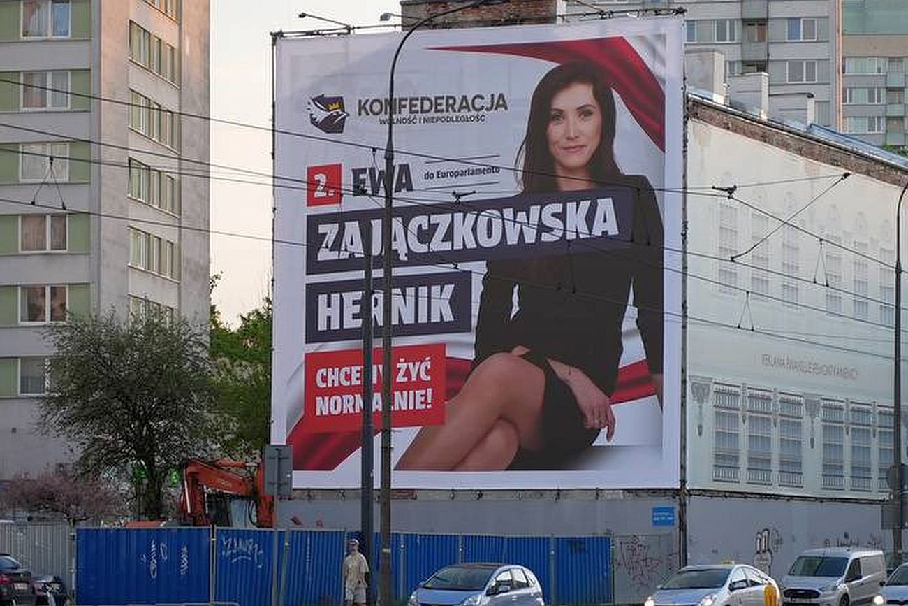Wiszący w Warszawie plakat kandydatki Konfederacji do PE budzi pewne kontrowersje