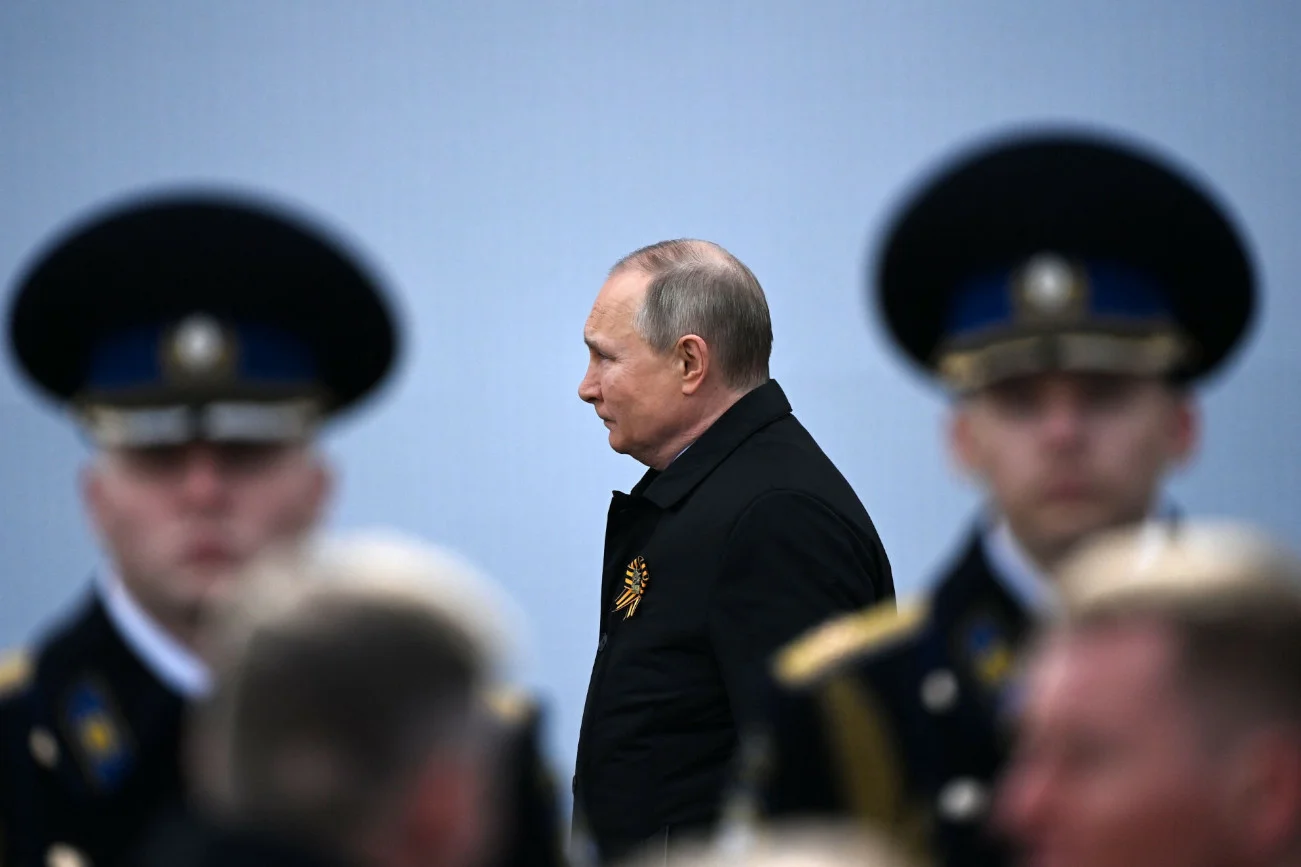 Władimir Putin wykonał absurdalny gest.