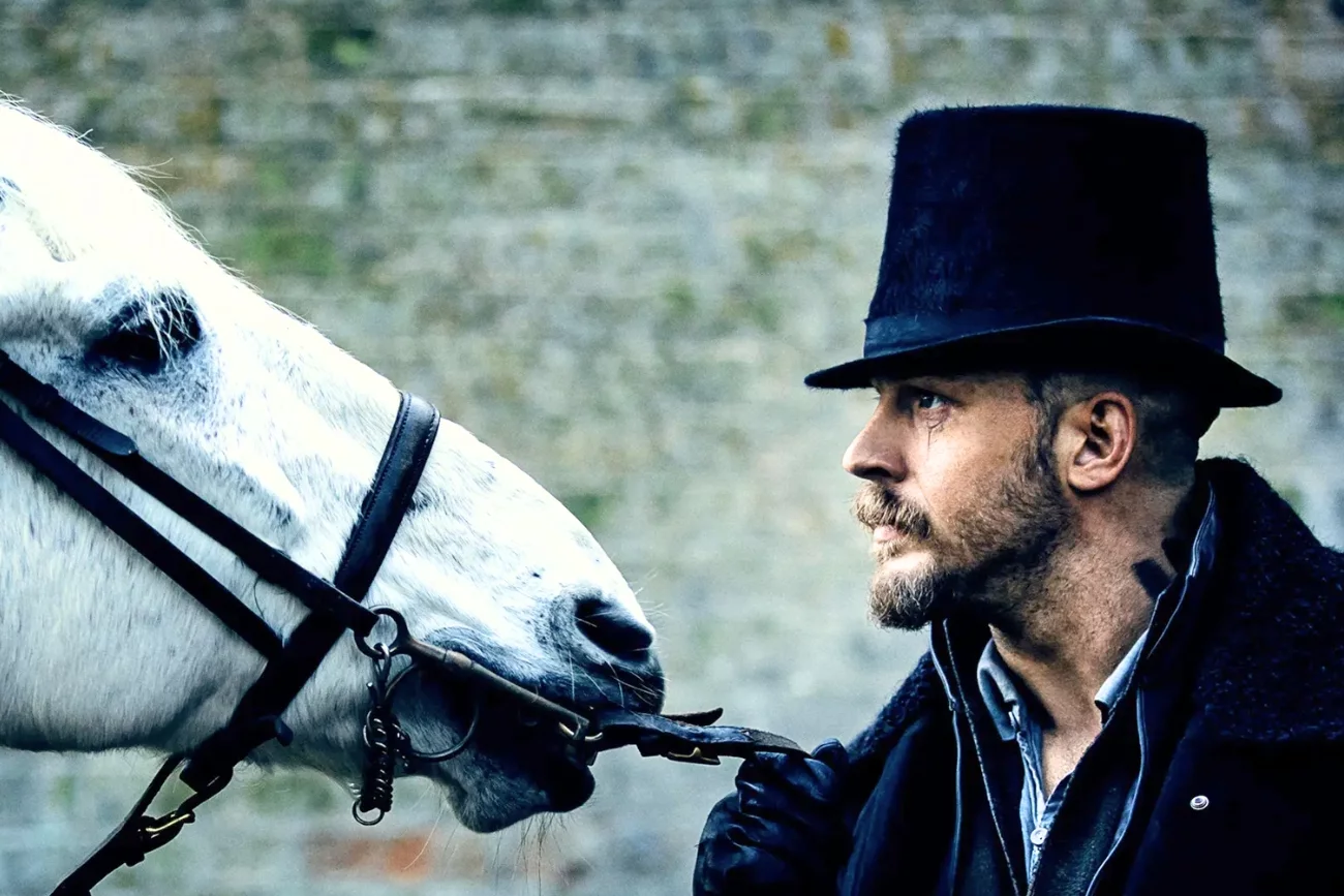 Tom Hardy w serialu "Tabu"