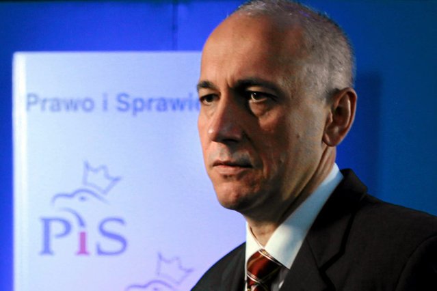 Brudziński uważa, że nowelizacja ustawy o radiofonii i telewizji pozwoli uzdrowić media publiczne w Polsce.