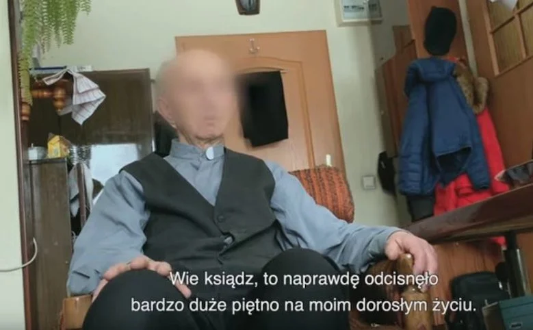 Prawie połowa Polaków oglądała film braci Sekielskich "Tylko nie mów nikomu".