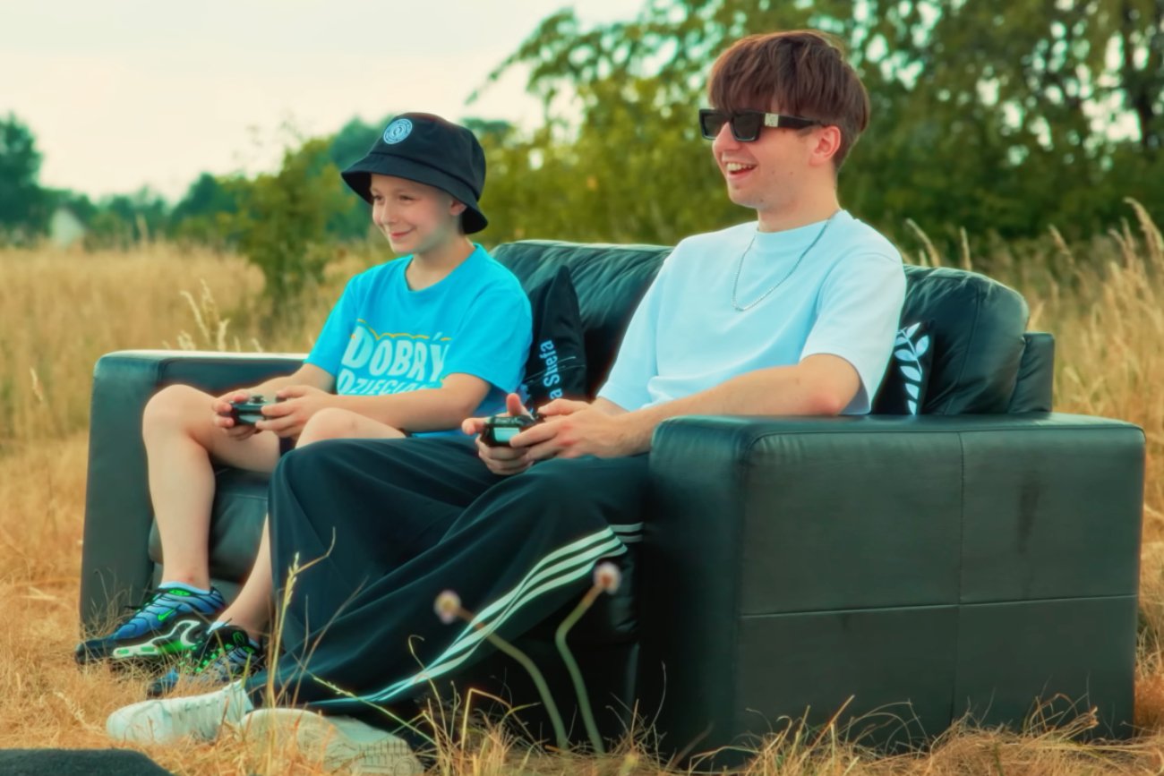 Syn Bonusa RPK rapuje z Matą. Tak fani przyjęli singiel "Inny świat"