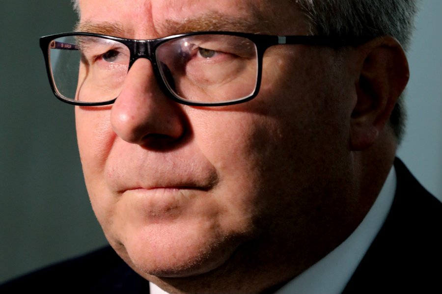 Ryszard Czarnecki deklaruje, że to Róża Thun powinna przeprosić Polskę i Polaków.
