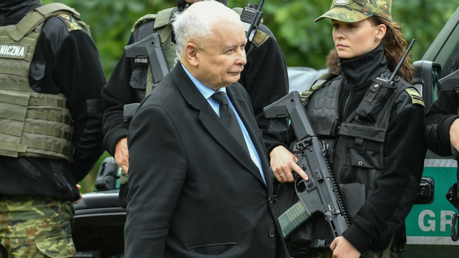 Białoruskie śmigłowce w Polsce. Jarosław Kaczyński wreszcie zabrał głos.