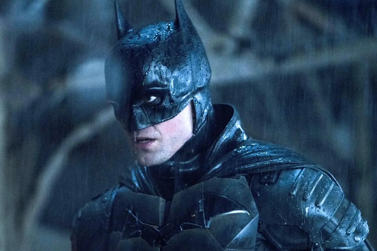 Ten "Batman" zrobił furorę w kinach. Jutro obejrzycie go w TV "Batman" z Robertem Pattinsonem już w niedzielę w TV. Na jakim kanale?