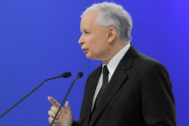 Prezes PiS Jarosław Kaczyński chce, by w Polsce odbyło się referendum ws. przyjęcia euro