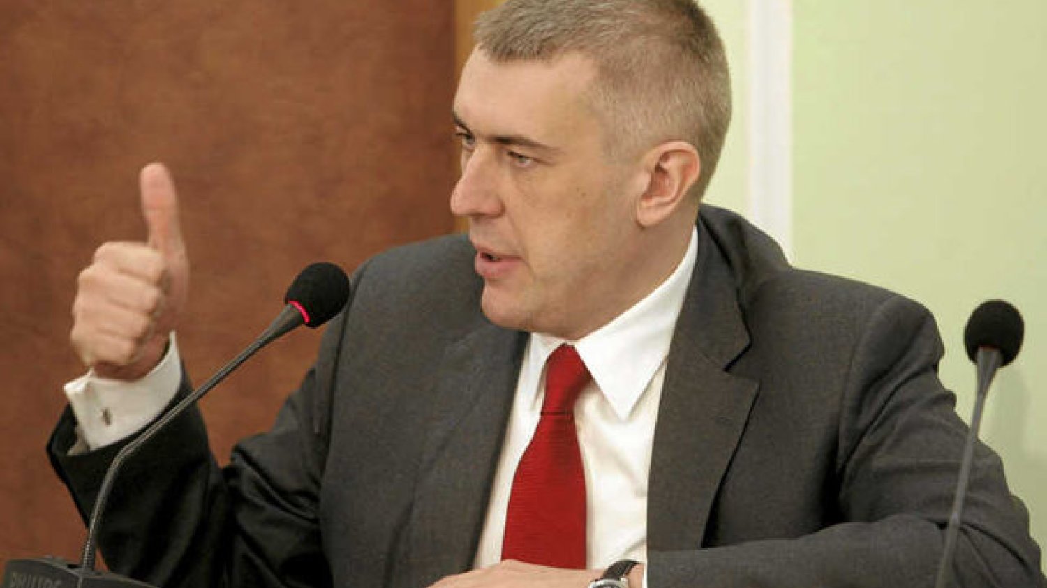 Liga Polskich Rodzin najpierw namawiała do głosowania do PO, a teraz broni rządu Donalda Tuska