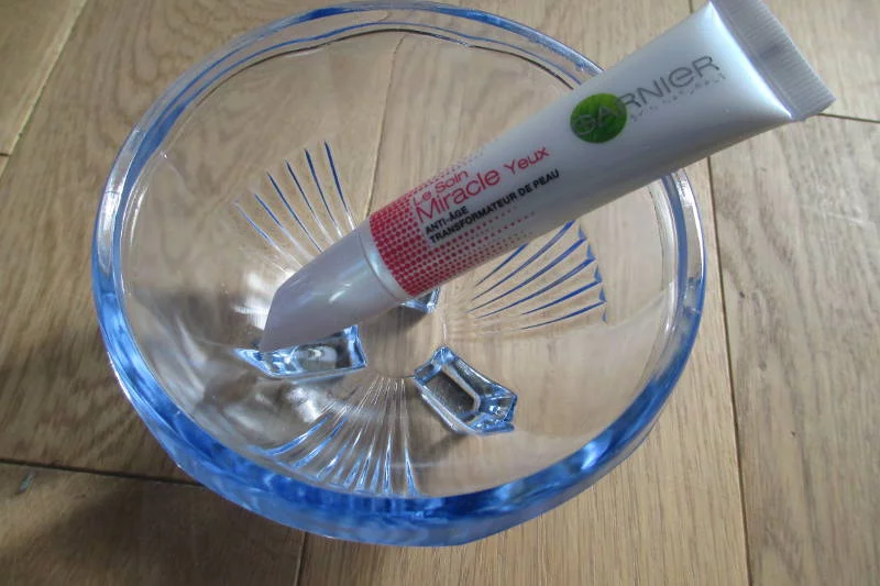 Krem pod oczy przeciwstarzeniowy Le Soin Miracle Yeux Garnier