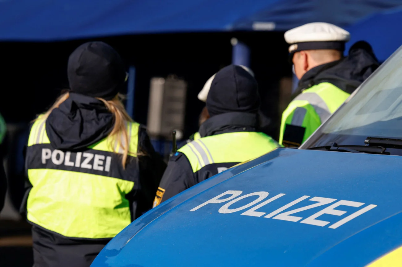 Wypadek busa na autostradzie A2 w Niemczech. Zginęli Polacy Tragiczny wypadek busa na autostradzie A2 w Niemczech. Zginęli Polacy