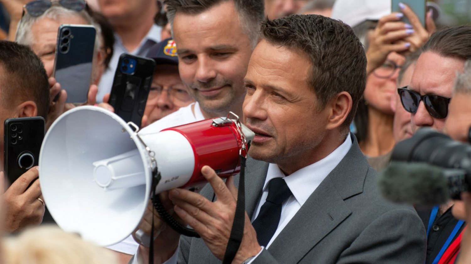 Trzaskowski na wiecu w Międzyrzeczu mówił m.in. o prawach mężczyzn i chłopców