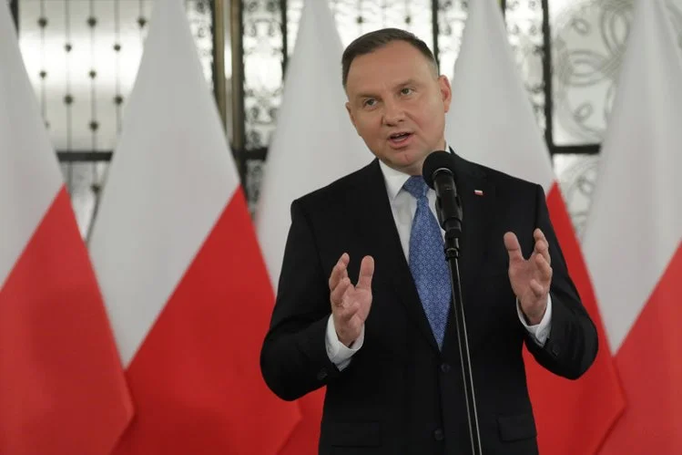 Polacy ocenili prezydenturę Andrzeja Dudy.