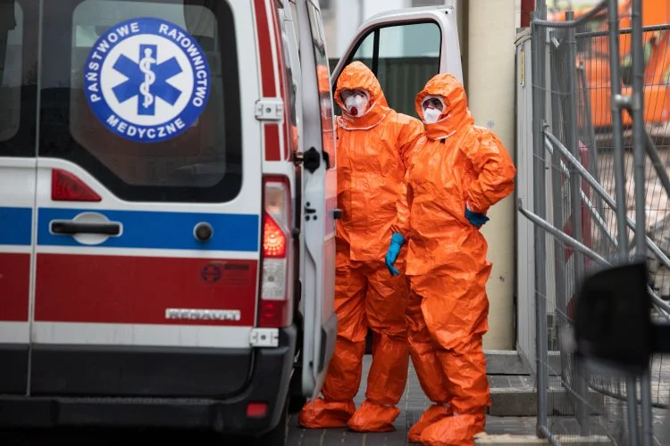 Sytuacja epidemiczna na Warmii i Mazurach. Ruszą nowe oddziały covidowe.