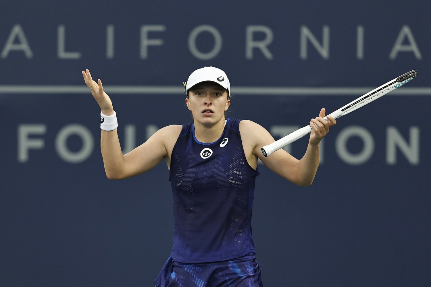 Ohydny atak Rosjan na Igę Świątek, oskarżają naszą mistrzynię. "To jest nielegalne"