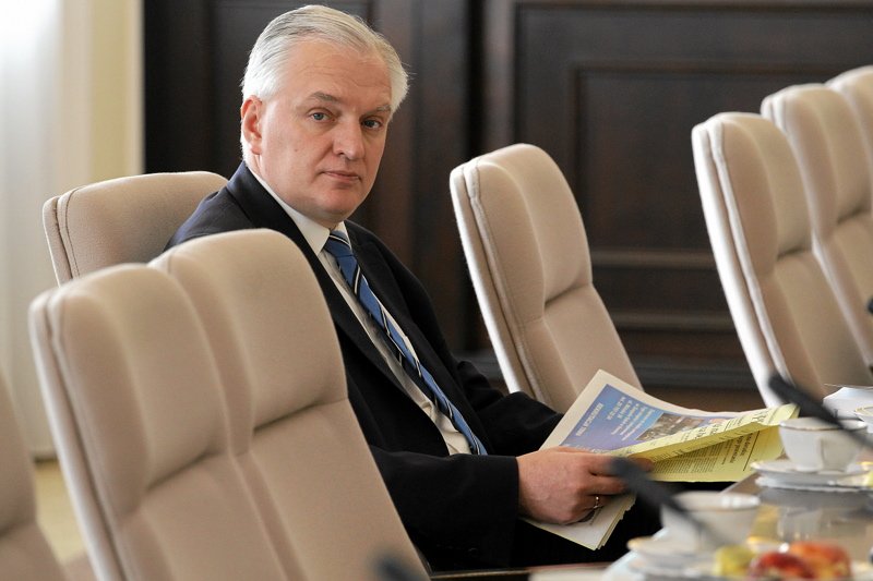 Jarosław Gowin tłumaczy, że nie mówił o istnieniu konkretnej sitwy gdańskiej.