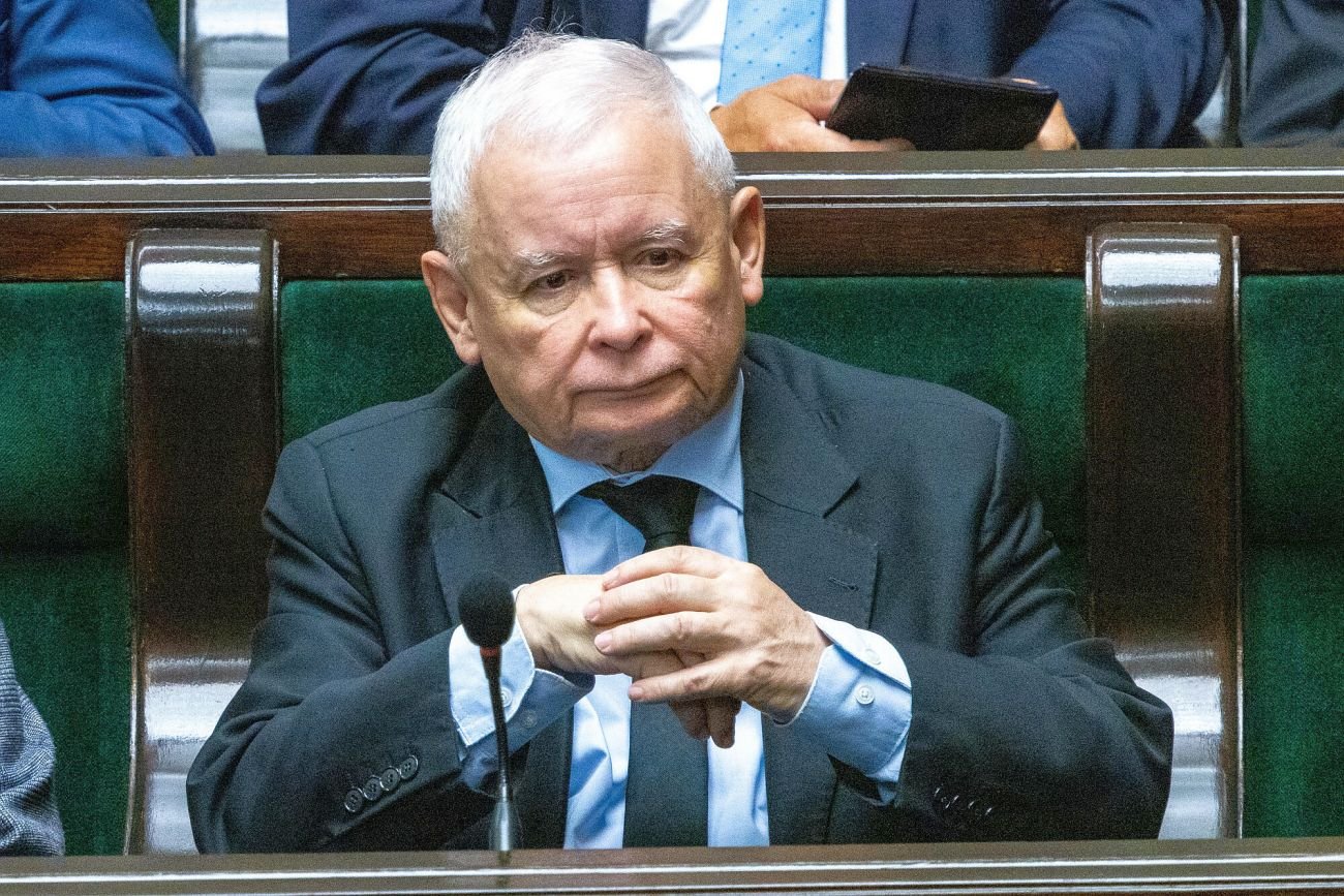 Prezes PiS, Jarosław Kaczyński, przełożył kongres swojej partii po słowach Donalda Tuska