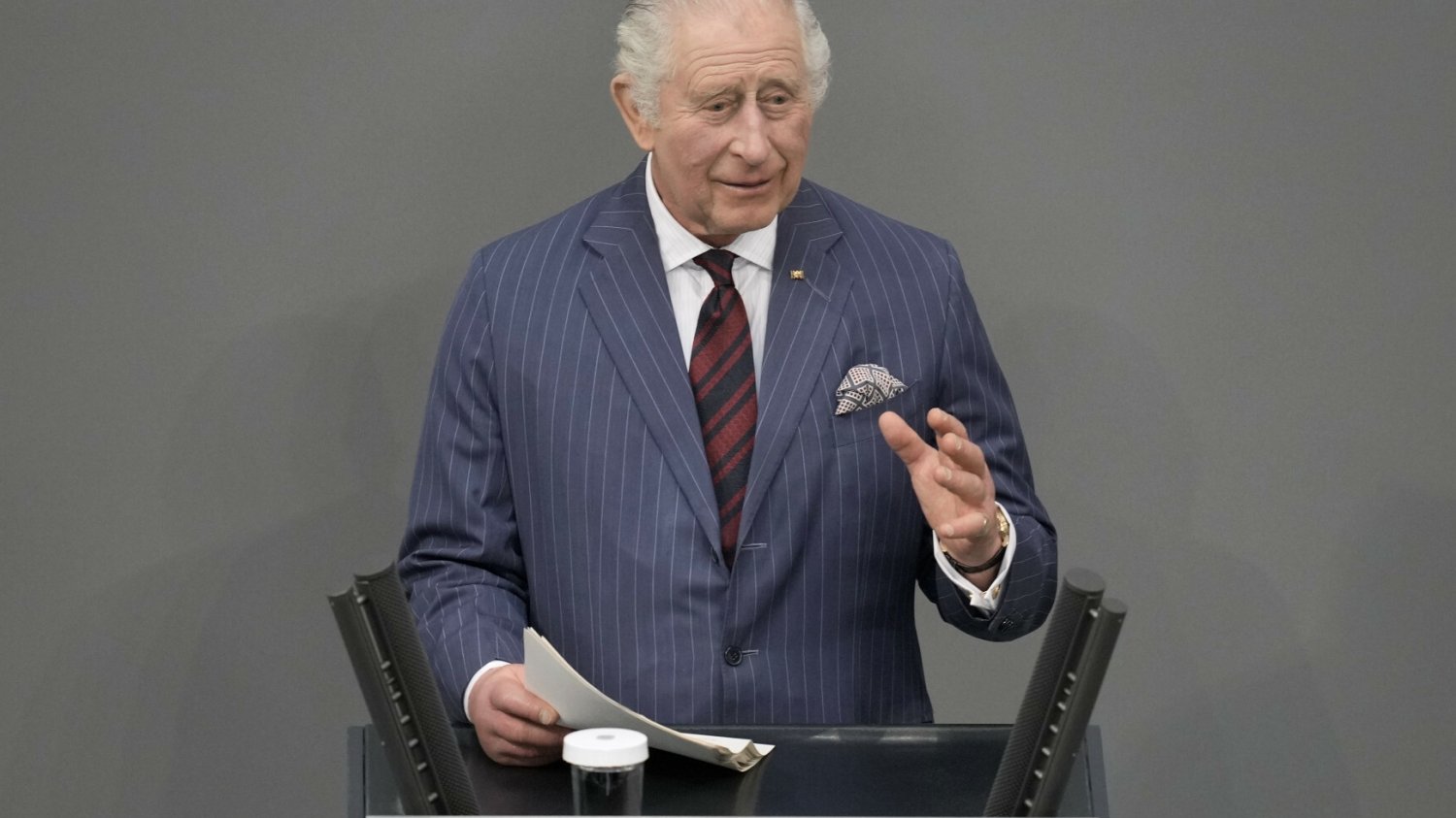 Król Karol III w Bundestagu.
