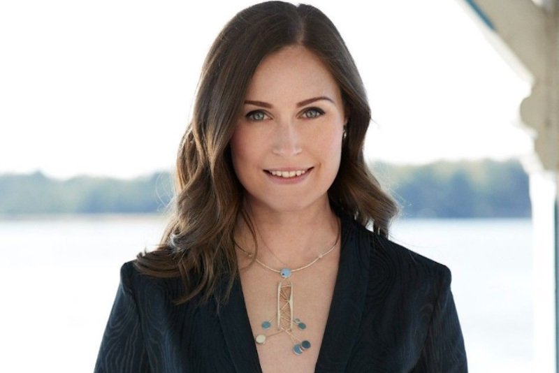 Premier Finlandii pozowała w samej marynarce i znalazła się w ogniu krytyki.