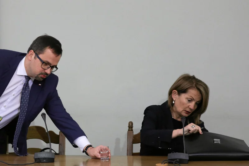 Poseł PiS Marcin Horała, przewodniczący komisji ds wyłudzeń VAT ogłosił nową aferę po zeznaniach Elżbiety Chojny-Duch, byłej wiceminister finansów w rządzie PO-PSL