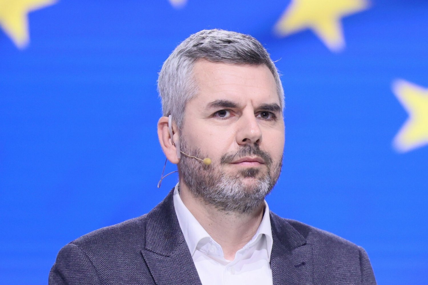 Kolejna kłótnia na Lewicy. Padły słowa o "byłym faszyście i alkoholiku".