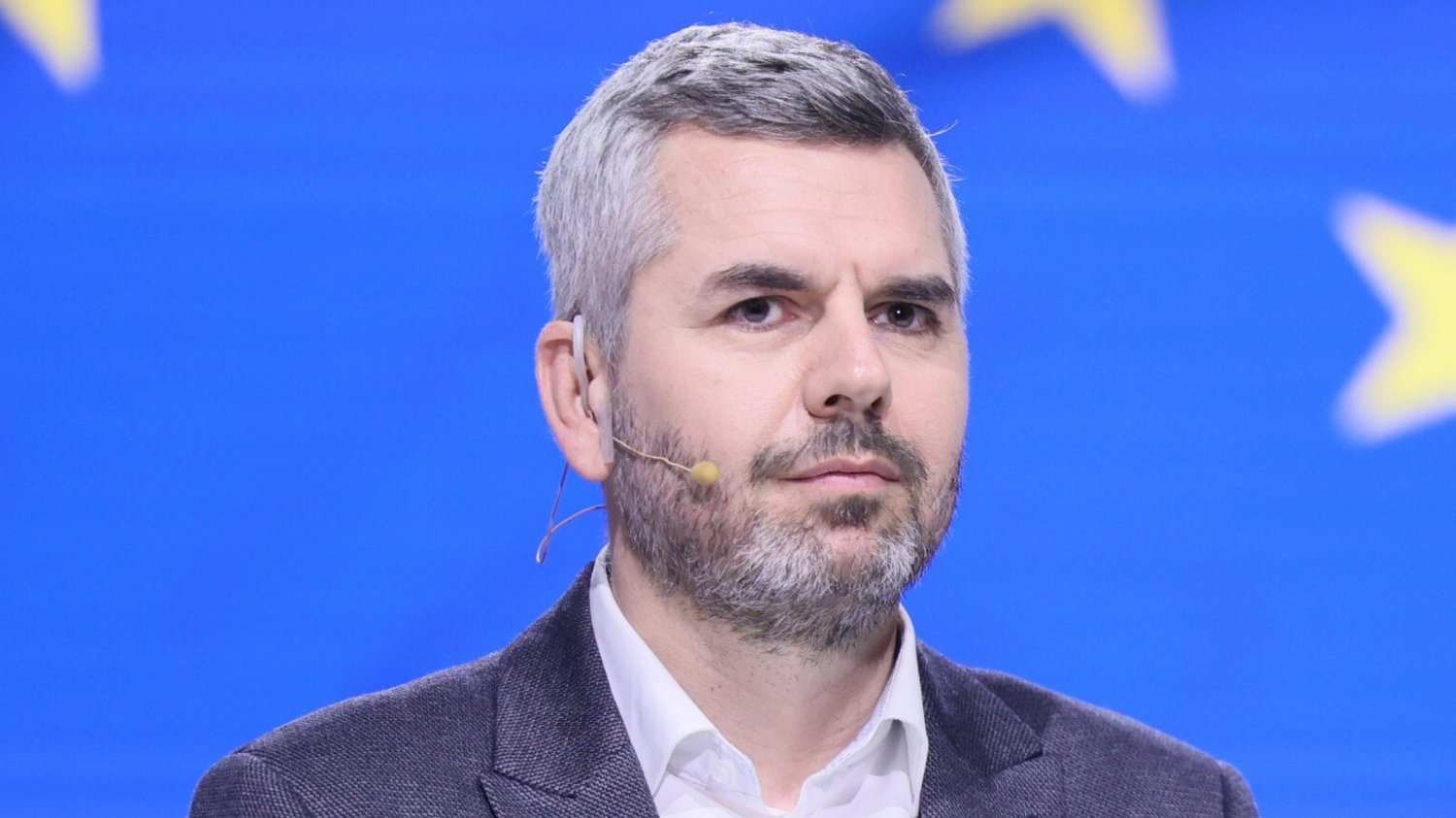 Kolejna kłótnia na Lewicy. Padły słowa o "byłym faszyście i alkoholiku".