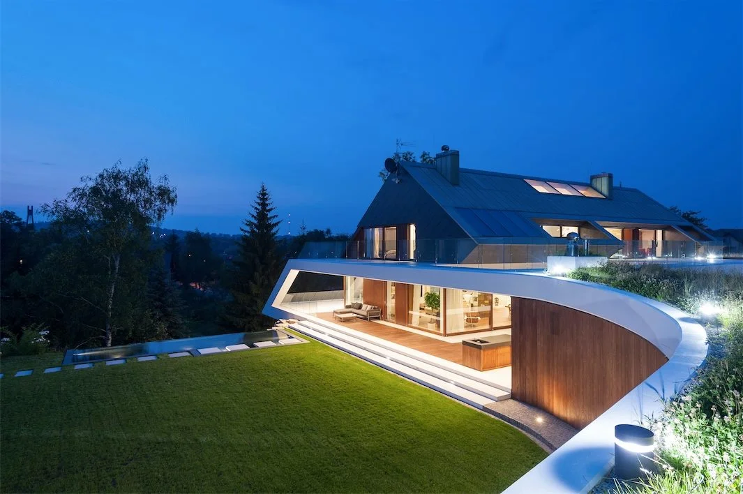 Egde House