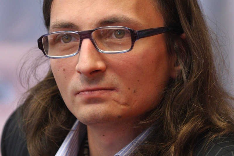 Jakub Śpiewak, były szef fundacji Kidprotect, który odszedł w atmosferze skandalu.