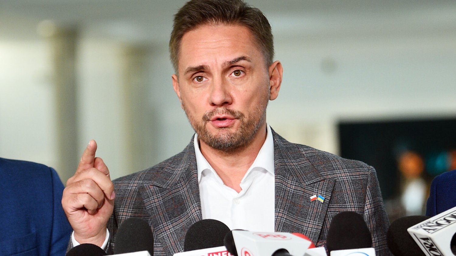 Poseł Lewicy Paweł Krutul mówi naTemat.pl m.in. o szansach na przeforsowanie wniosku o wotum nieufności wobec Przemysława Czarnka. Poseł Lewicy Paweł Krutul.