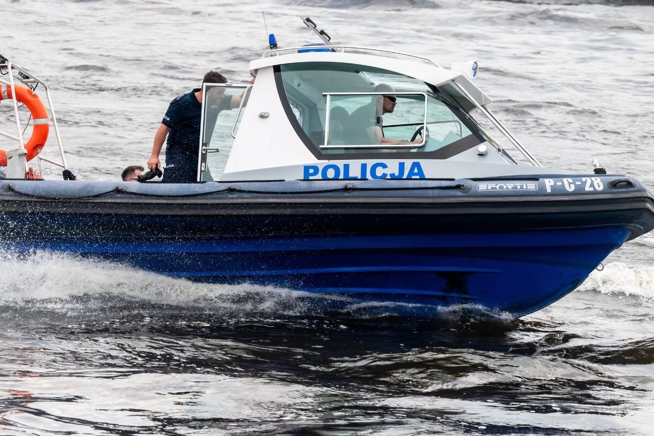 Tragiczny wypadek w popularnym porcie na Mazurach. Nie żyje mężczyzna
