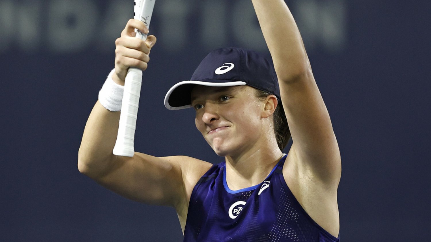 Iga Świątek w nocy z piątku na sobotę ograła w San Diego Amerykankę Coco Gauff, wygrywając gładko 6:0, 6:3.