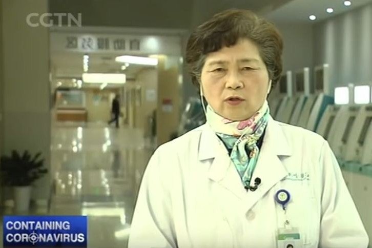 Chińska profesor Li Lanjuan obawia się nowej epidemii koronawirusa. Zakażeniami groziłby kontakt z osobami powracającymi z zagranicy. Profesor Li Lanjuan, członek zespołu ekspertów ds. koronawirusa w Pekinie obawia się nowej epidemii koronawirusa.