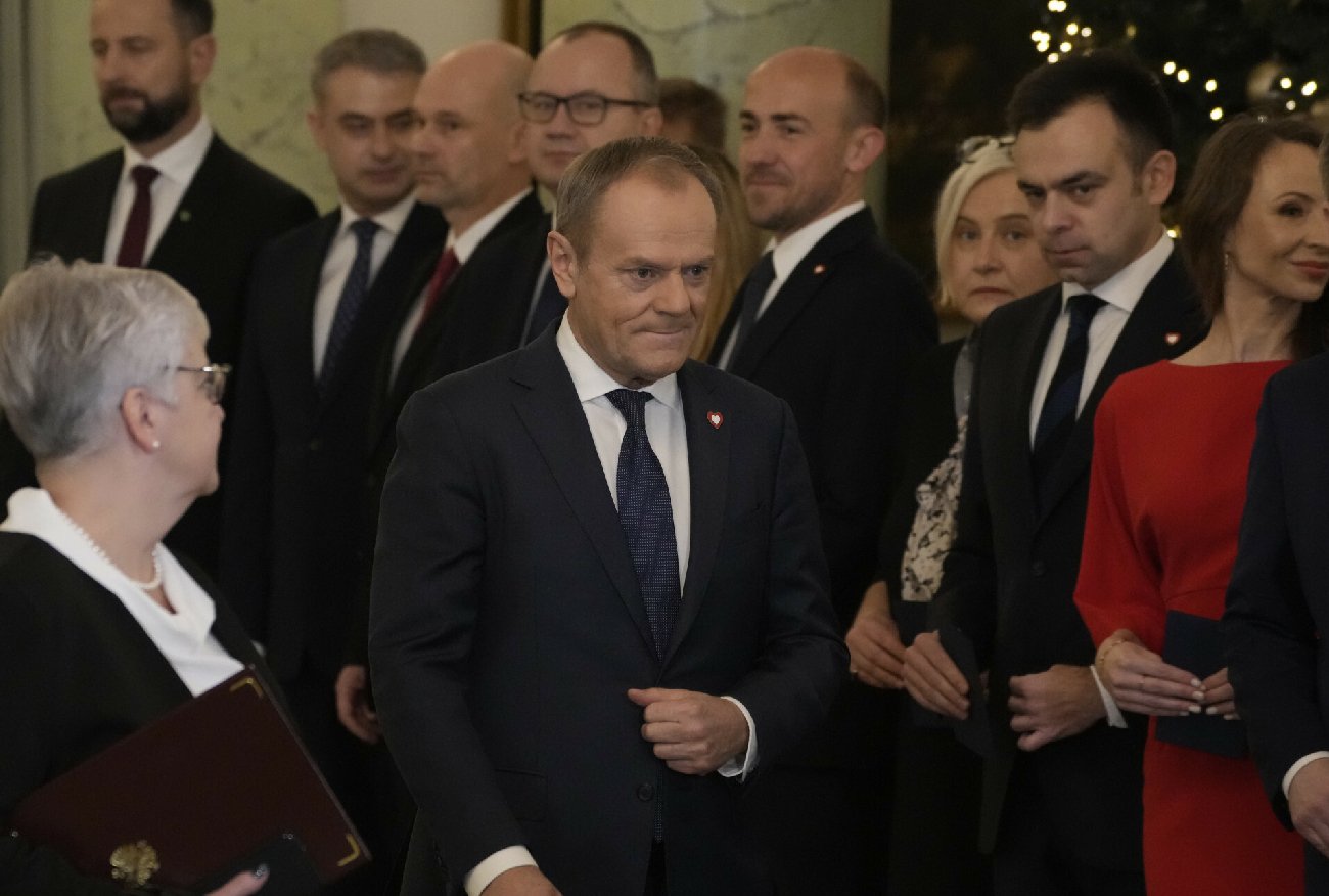 Donald Tusk wezwał posłów do Warszawy. Chodzi o TVP.
