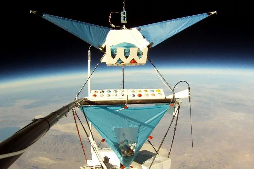 Gondola balonu w stratosferze