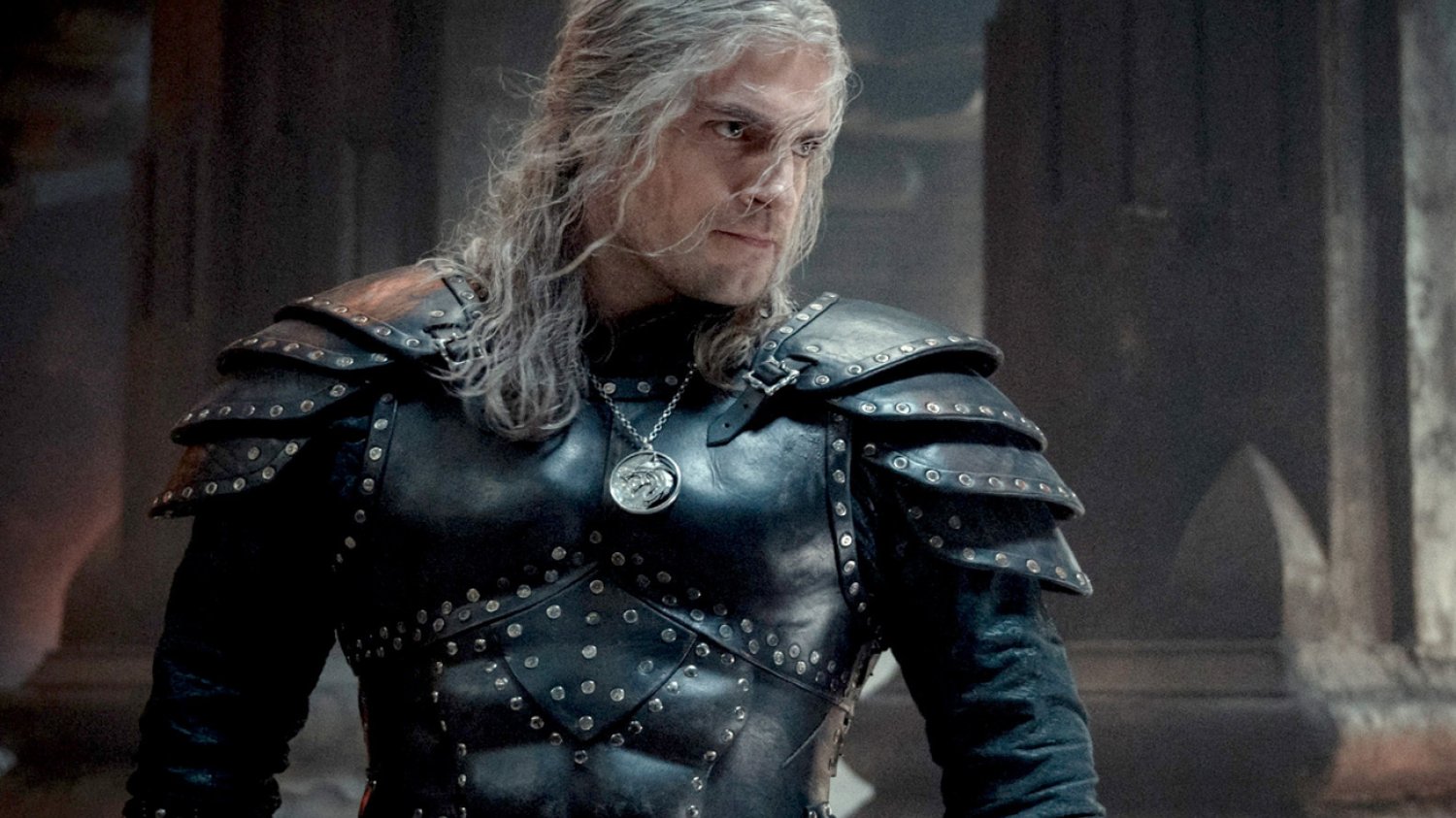 Henry Cavill jako Geralt z Rivii w 2. sezonie serialu "Wiedźmin" od Netflix.