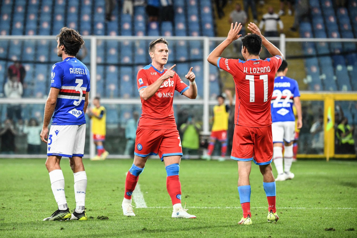 Piotr Zieliński zdobył w czwartek pierwszego gola w sezonie Serie A, Napoli jest liderem rozgrywek