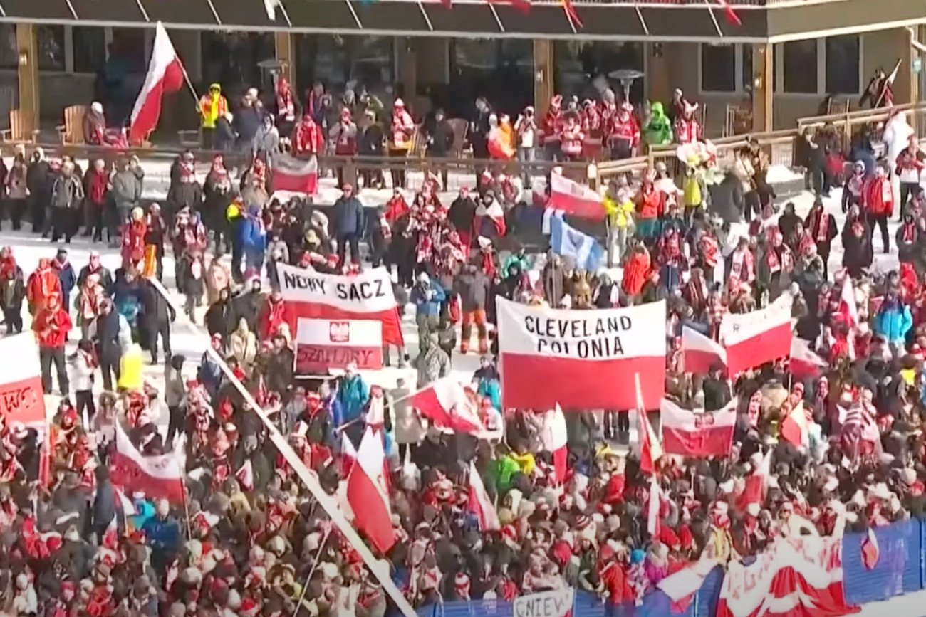 Kibice Biało-Czerwonych zdecydowanie zdominowali trybuny w Lake Placid, na terenie skoczni MacKenzie Intervale.