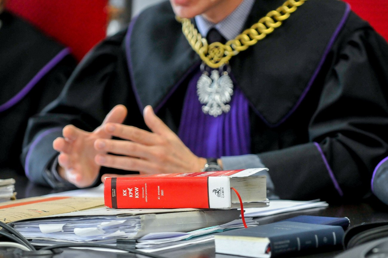 Porwanie i gwałt 14-latki z Poznania. Sąd zdecydował ws. dwójki nastolatków Porwanie i gwałt 14-latki z Poznania. Sąd zdecydował ws. dwójki nastolatków