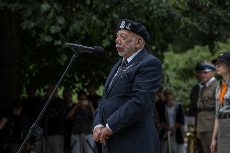 Związek Powstańców Warszawskich i Fundacja Pamięci o Bohaterach Powstania Warszawskiego o nagonce na osoby LGBT.