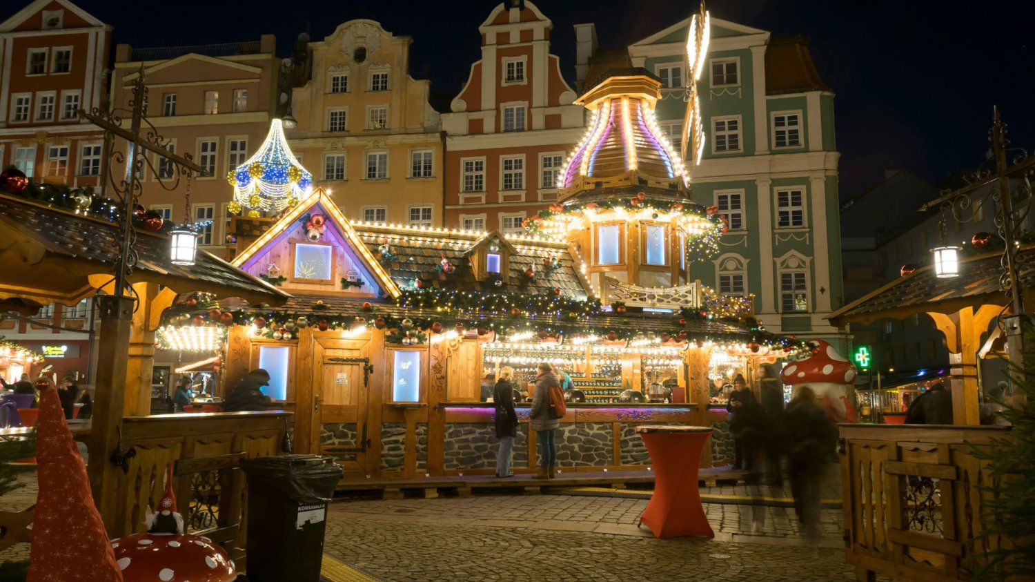 W tym roku we Wrocławiu będą aż dwa jarmarki świąteczne Jarmark bożonarodzeniowy we Wrocławiu