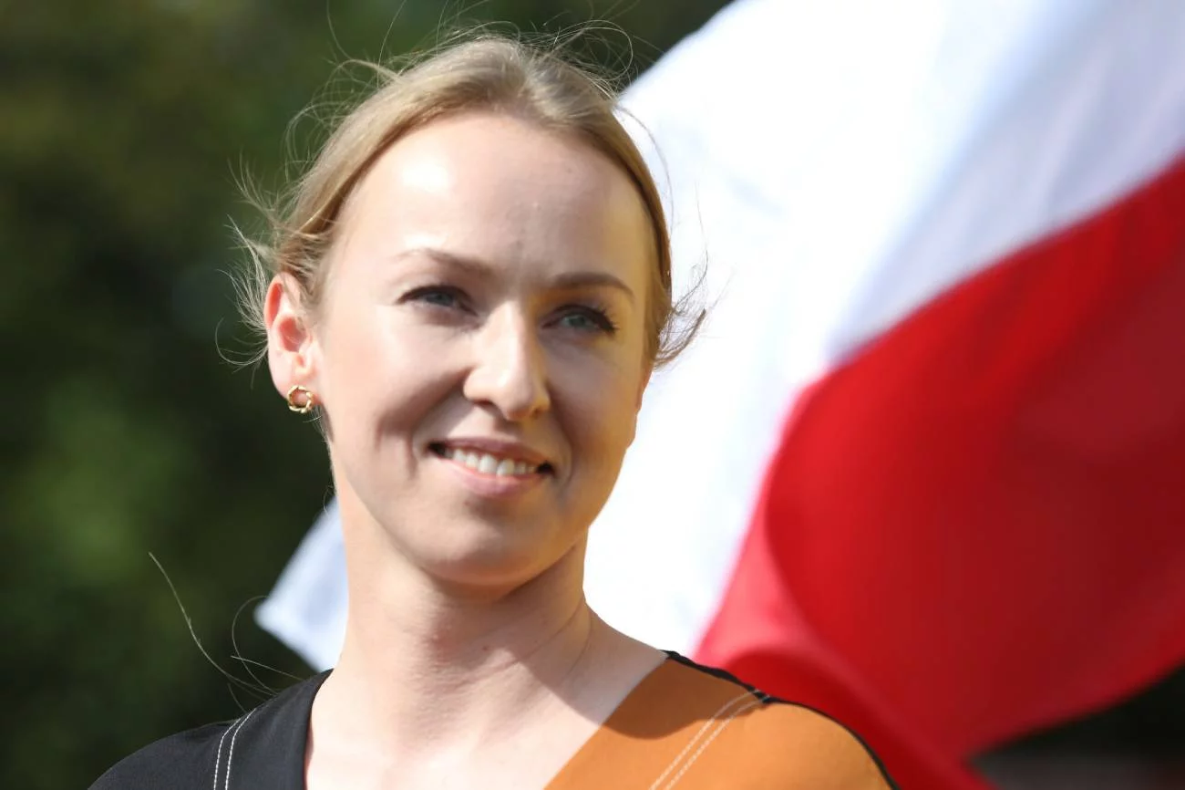 Kim jest Urszula Brzezińska-Hołownia. Co wiadomo o żonie Szymona Hołowni?