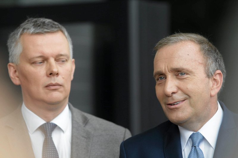 Wiceszef PO Tomasz Siemoniak stanie na czele trzech kampanii wyborczych Platformy Obywatelskiej.