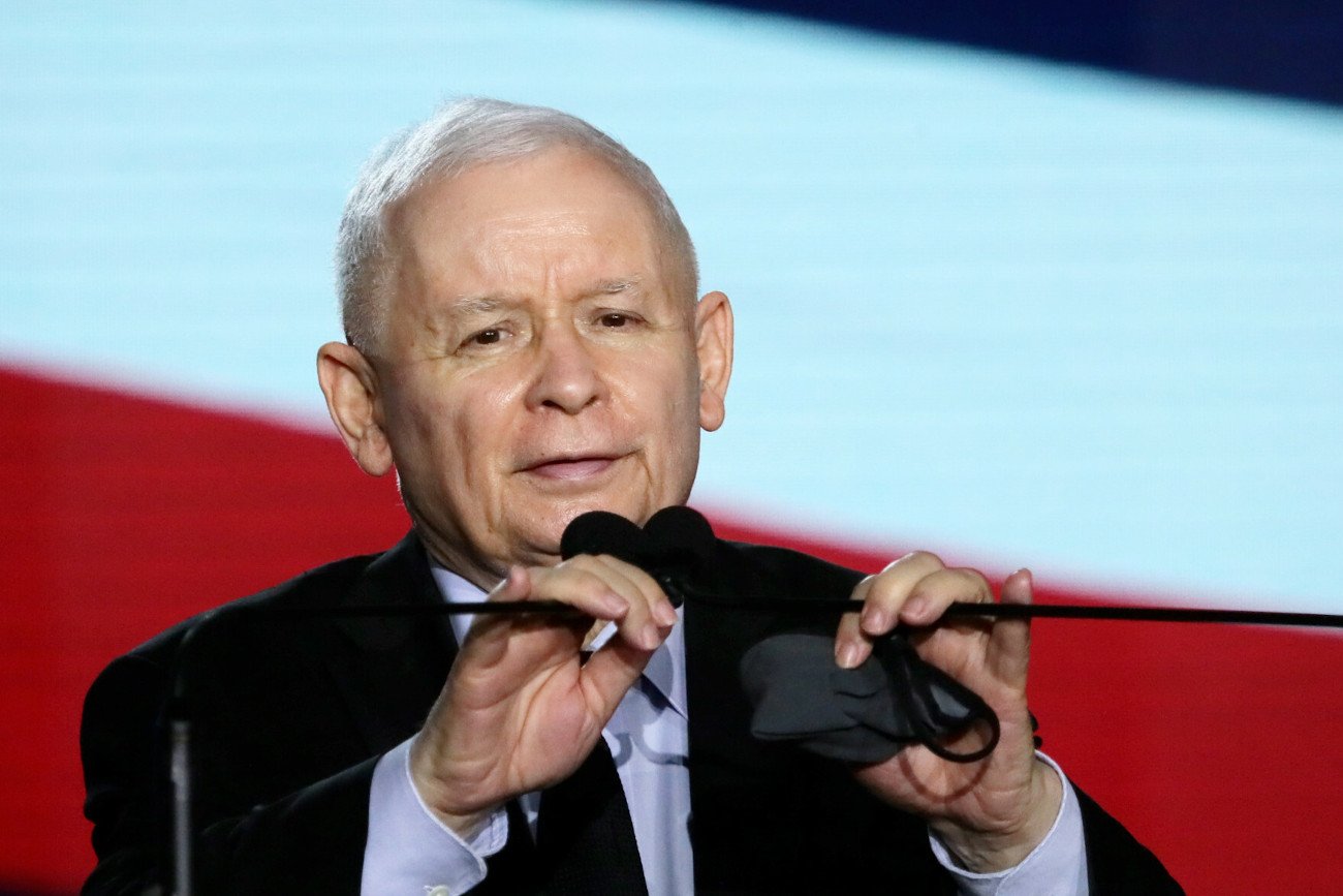 Prezes Prawa i Sprawiedliwości Jarosław Kaczyński zapowiedział, że kwestionowana Izba Dyscyplinarna w tej postaci, w jakiej funkcjonuje obecnie, zniknie.