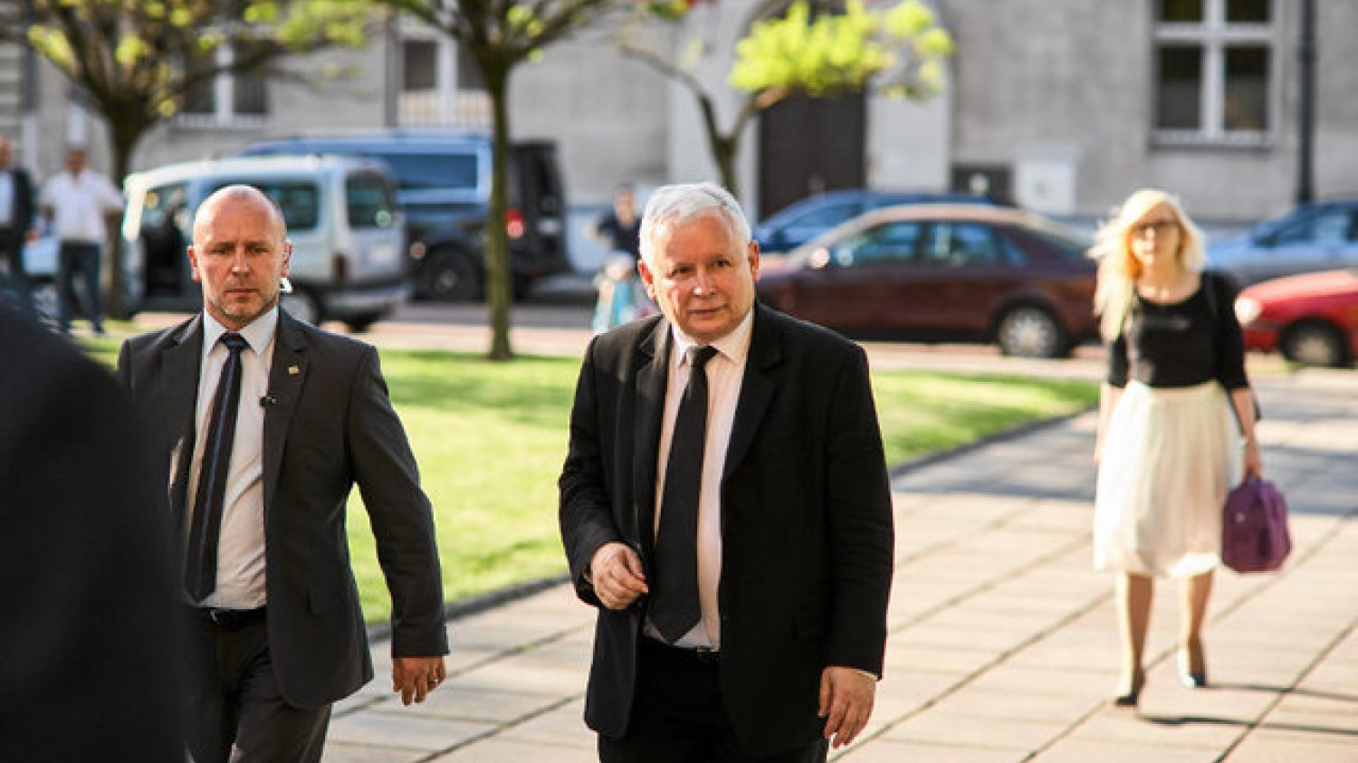 Gdy w Senacie trwały błyskawiczne prace nad ustawą o Sądzie Najwyższym, a w całym kraju odbywały się protesty w obronie sądów, Jarosław Kaczyński był w Krakowie.