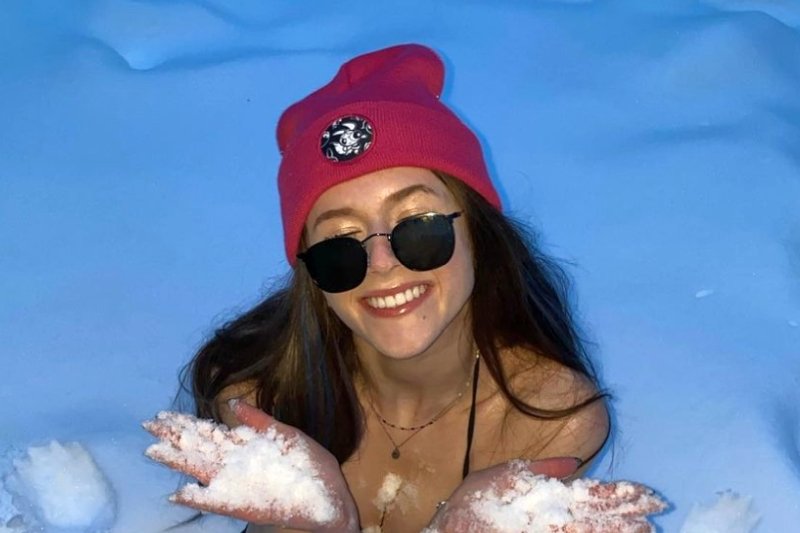 16-letnie Roksana Węgiel uprawia morsowanie na sucho.