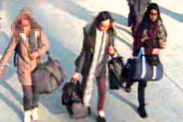 Shamima, Amira i Kadiza uciekły z Wielkiej Brytanii do Państwa Islamskiego pod koniec lutego.