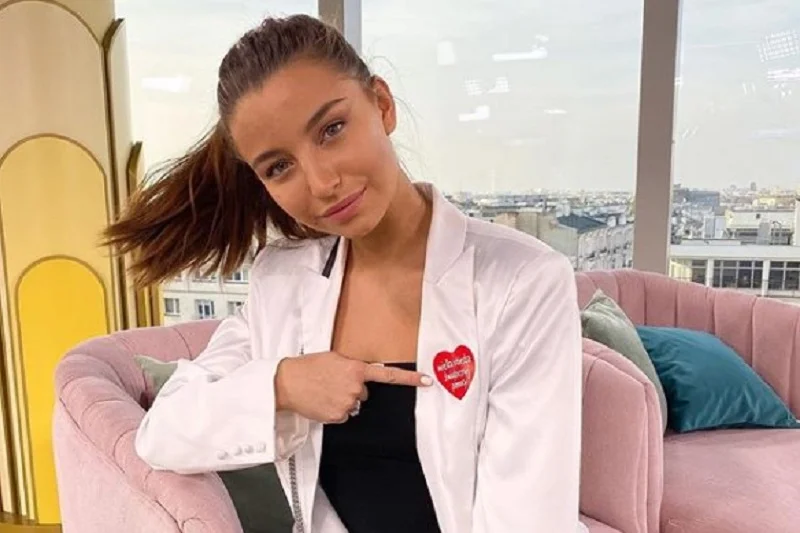 Julia Wieniawa też bierze udział w WOŚP.