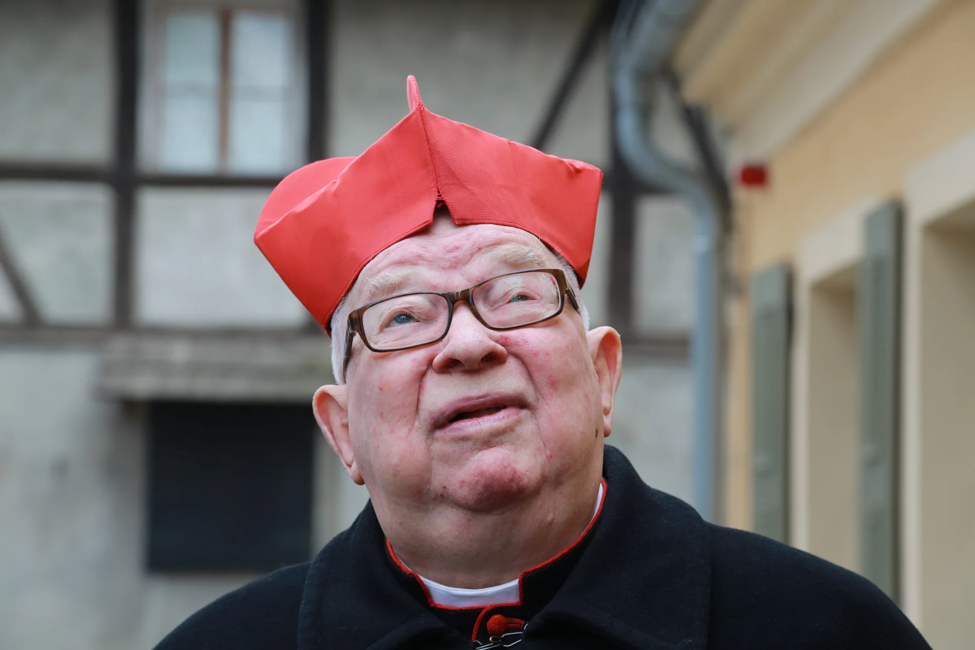 – Jeśli chodzi o czasy komunistyczne, kard. Gulbinowicz jest postacią pomnikową – mówi Władysław Frasyniuk o arcybiskupie seniorze archidiecezji wrocławskiej.